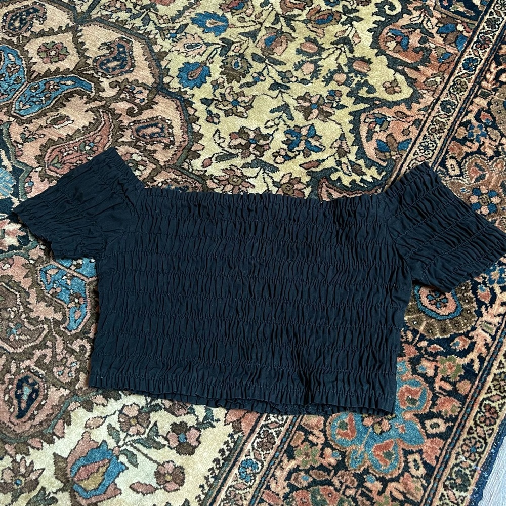 Vintage Black croptops